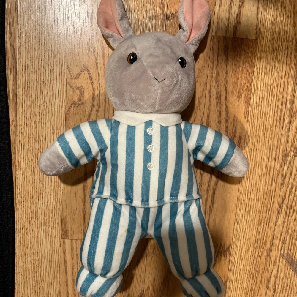 Kohls Cares Goodnight Moon Plush Bunny Rabbit Margaret Wise Brown 2017 15 Inch